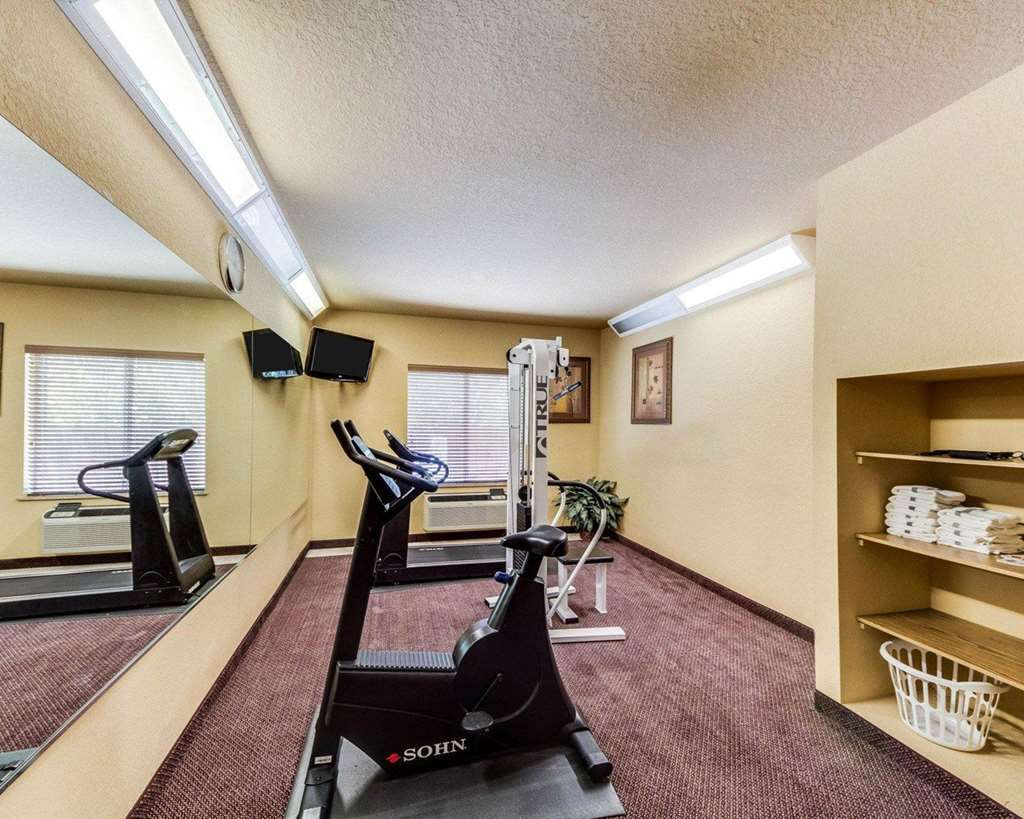 Comfort Inn & Suites And Suites Fredericksburg Servizi foto